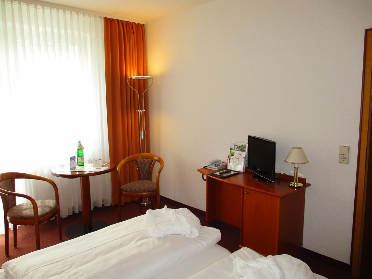 Vitalhotel Weisse Elster Бад-Эльстер Экстерьер фото